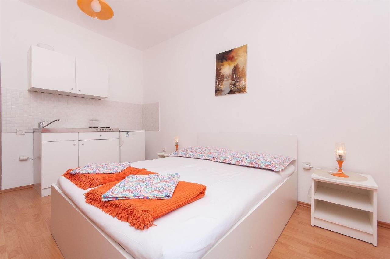 Apartments Zorica Tučepi Kültér fotó